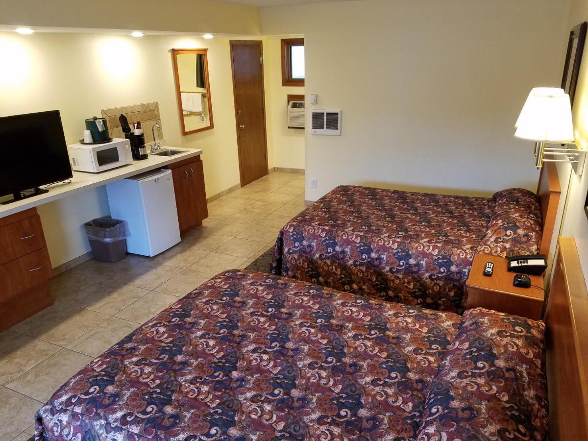 Black Hawk Motel & Suites Уисконсин Делс Екстериор снимка