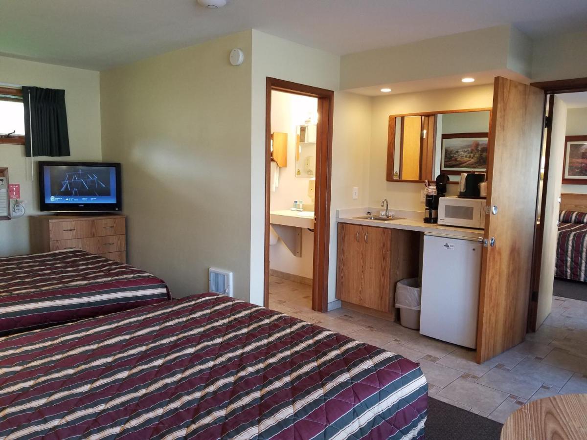 Black Hawk Motel & Suites Уисконсин Делс Екстериор снимка