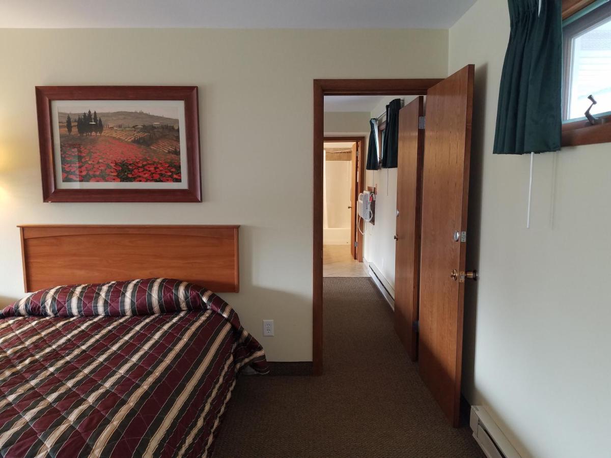 Black Hawk Motel & Suites Уисконсин Делс Екстериор снимка