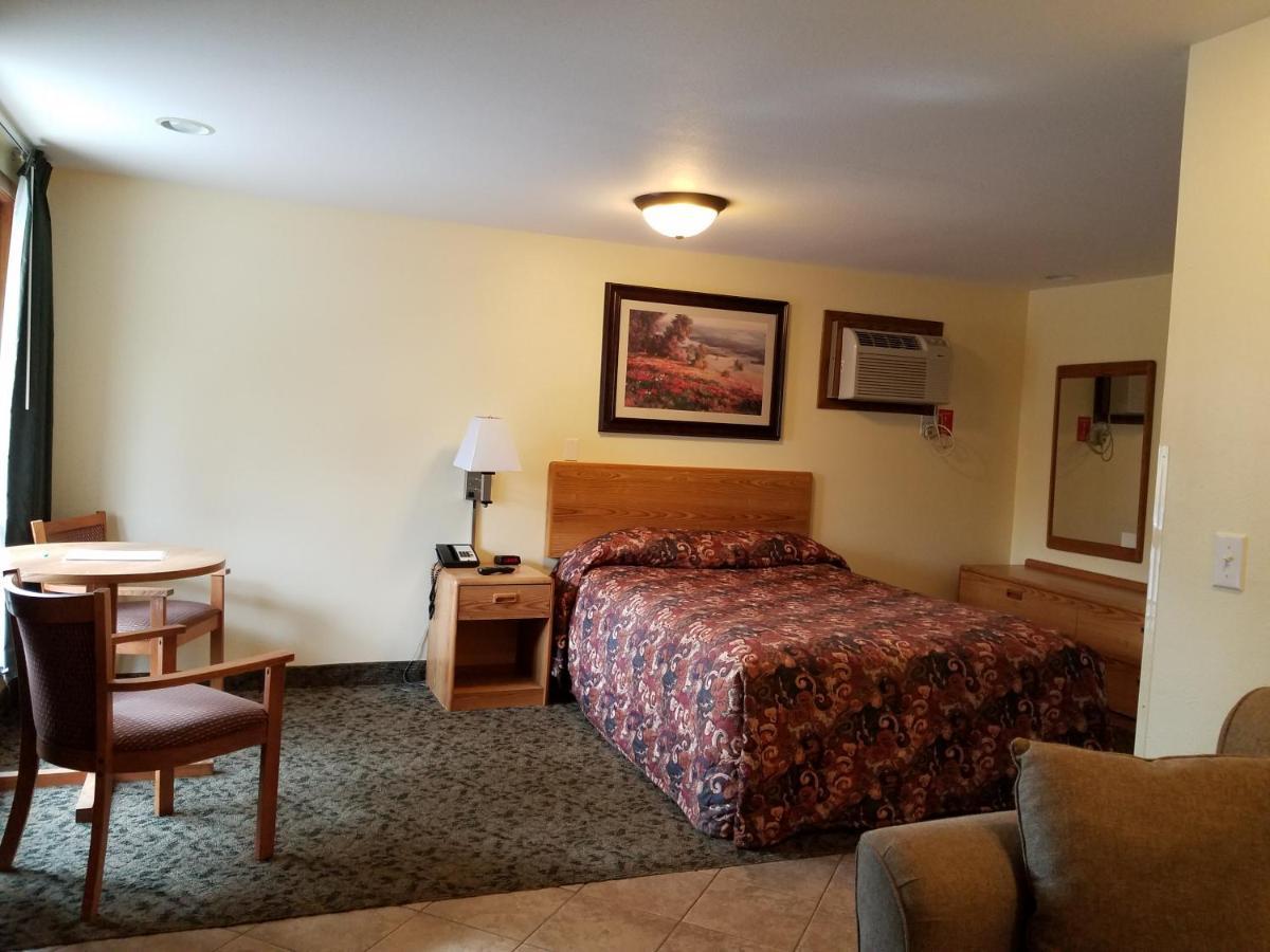 Black Hawk Motel & Suites Уисконсин Делс Екстериор снимка