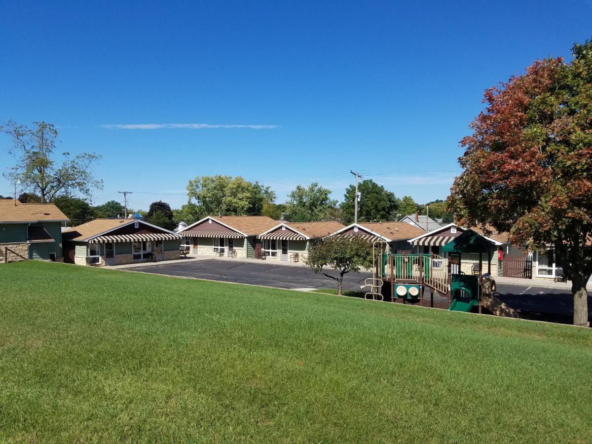 Black Hawk Motel & Suites Уисконсин Делс Екстериор снимка